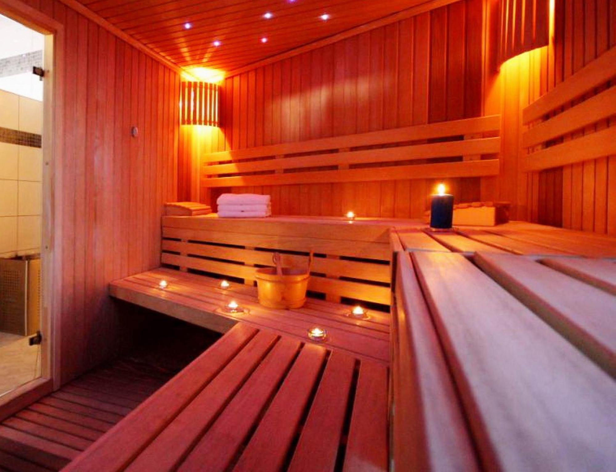 Sky Business Hotel Legnica Ngoại thất bức ảnh